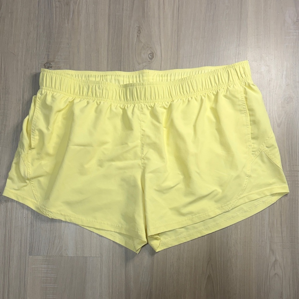 Athletic Bright Yellow Gym Shorts.  Sz 22